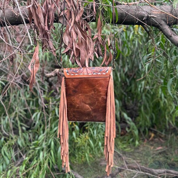 Women Hair On Tooled Bag with Western Fringe & Detachable Crossbody Strap - Picture 2 of 7